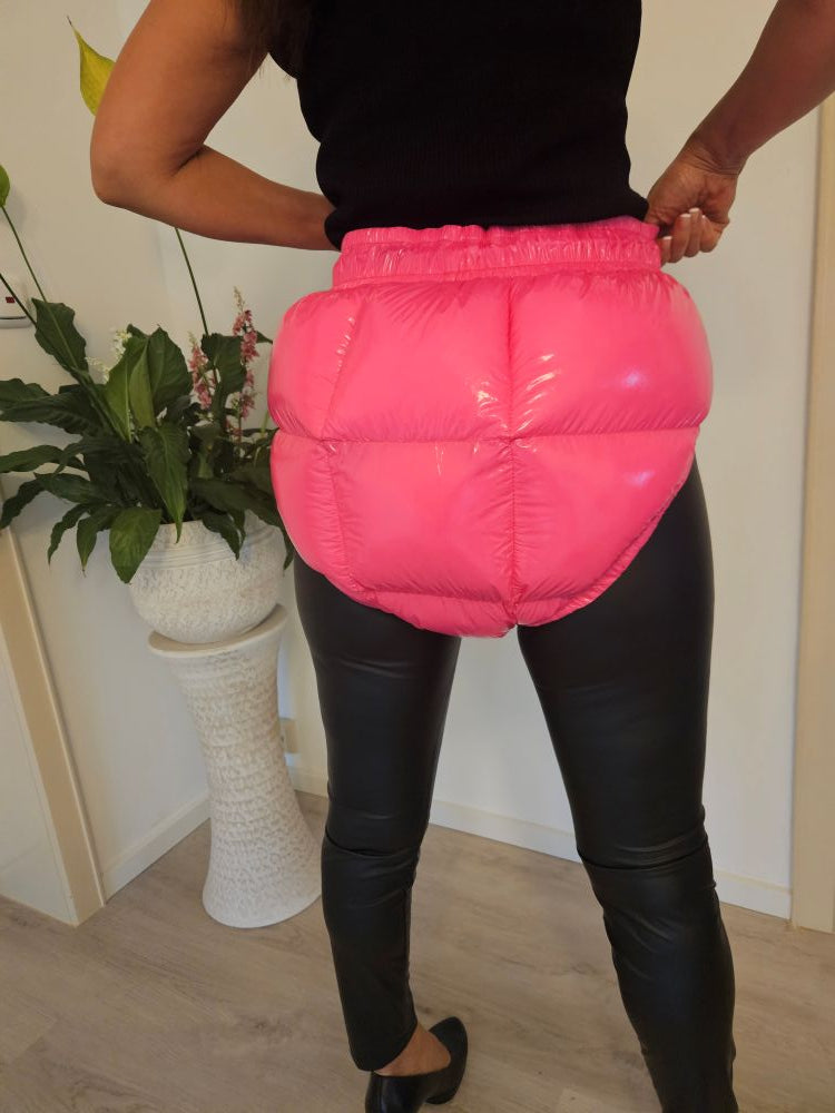 PVC Glanznylon Höschen wattiert