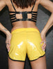 Laden Sie das Bild in den Galerie-Viewer, PVC Nylon Glanznylon Shorts Hot Pants (weiter Beinausschnitt) - viele Farben